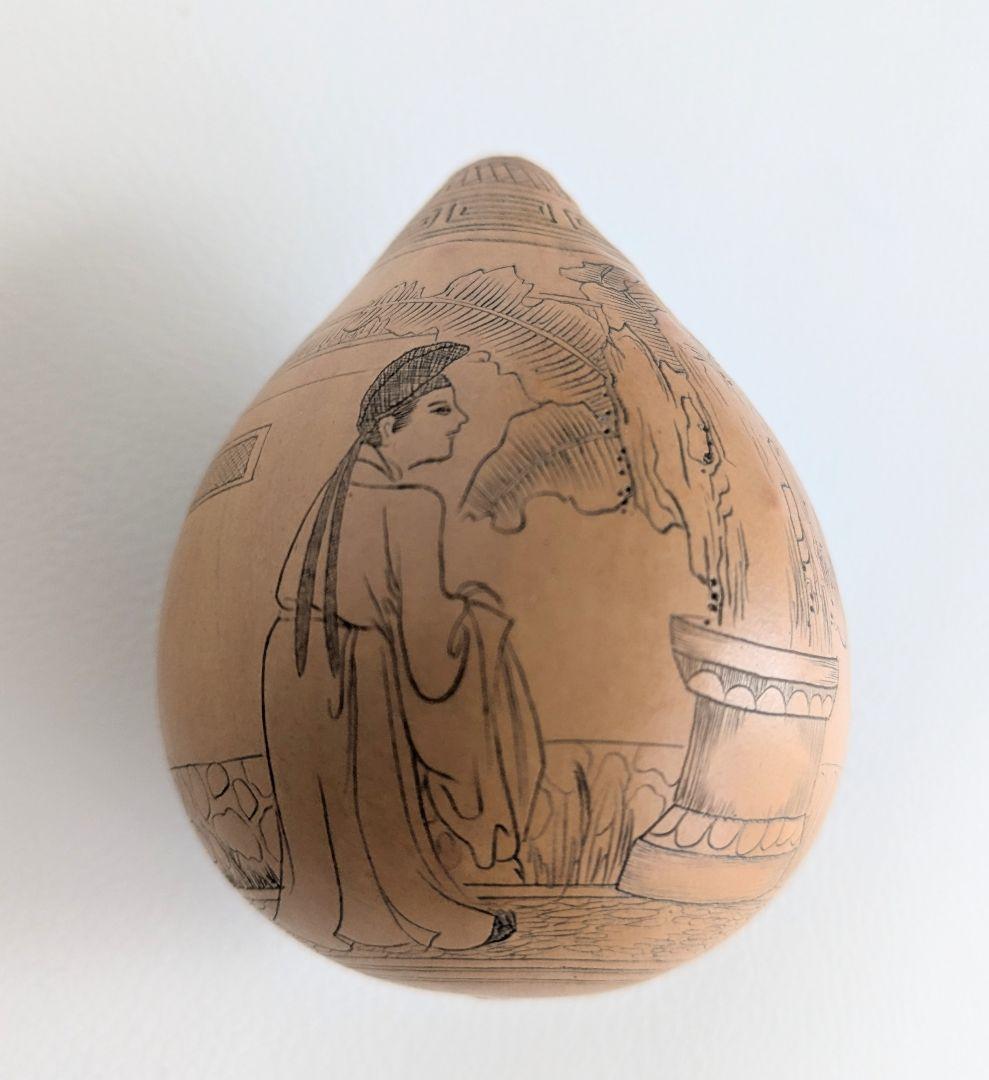 中国美術工芸品　瓢箪　ひょうたん　手彫り人物画　ヴィンテージ
