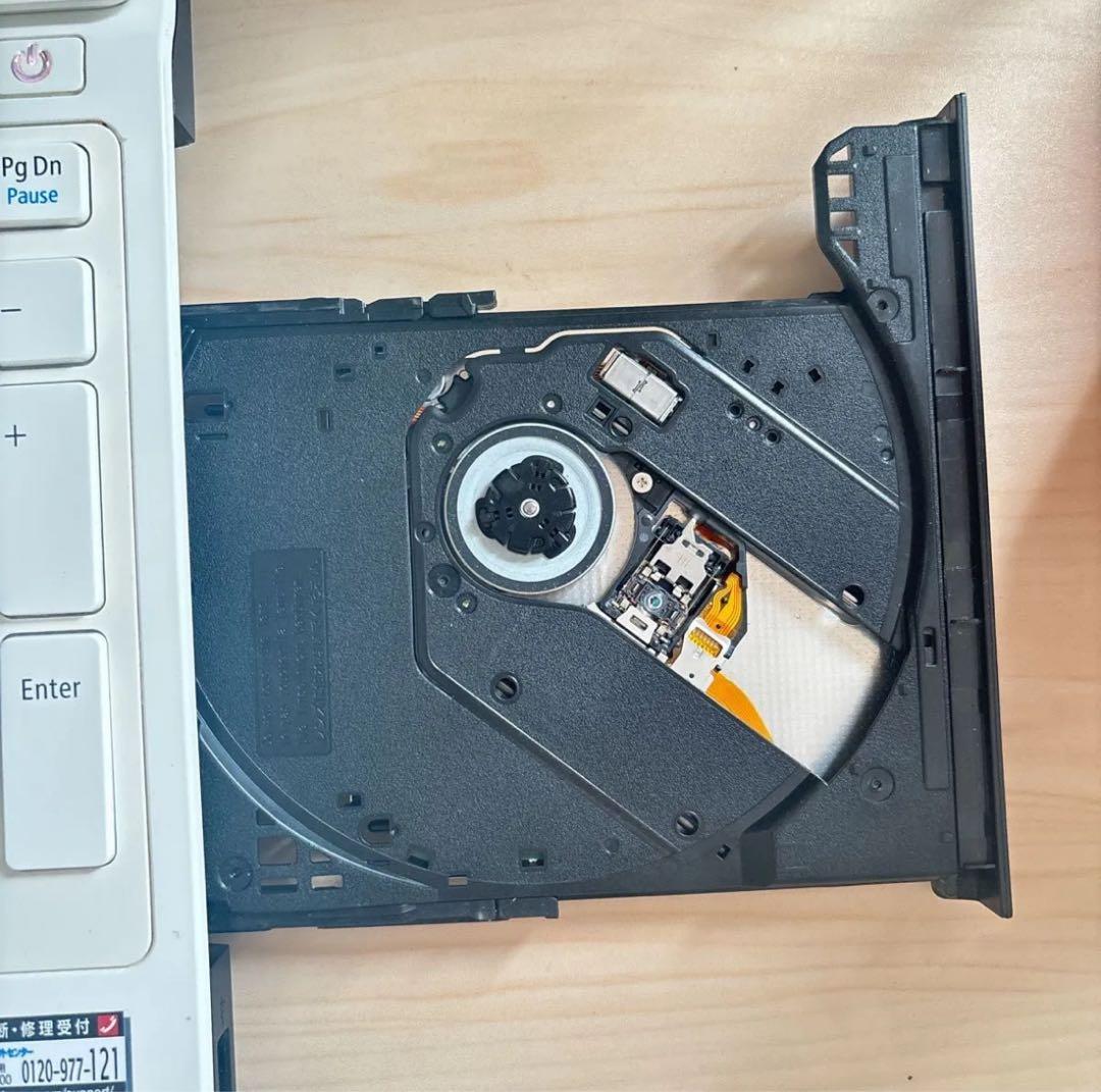 NEC 15.6インチ ノートパソコンLaVie DVD