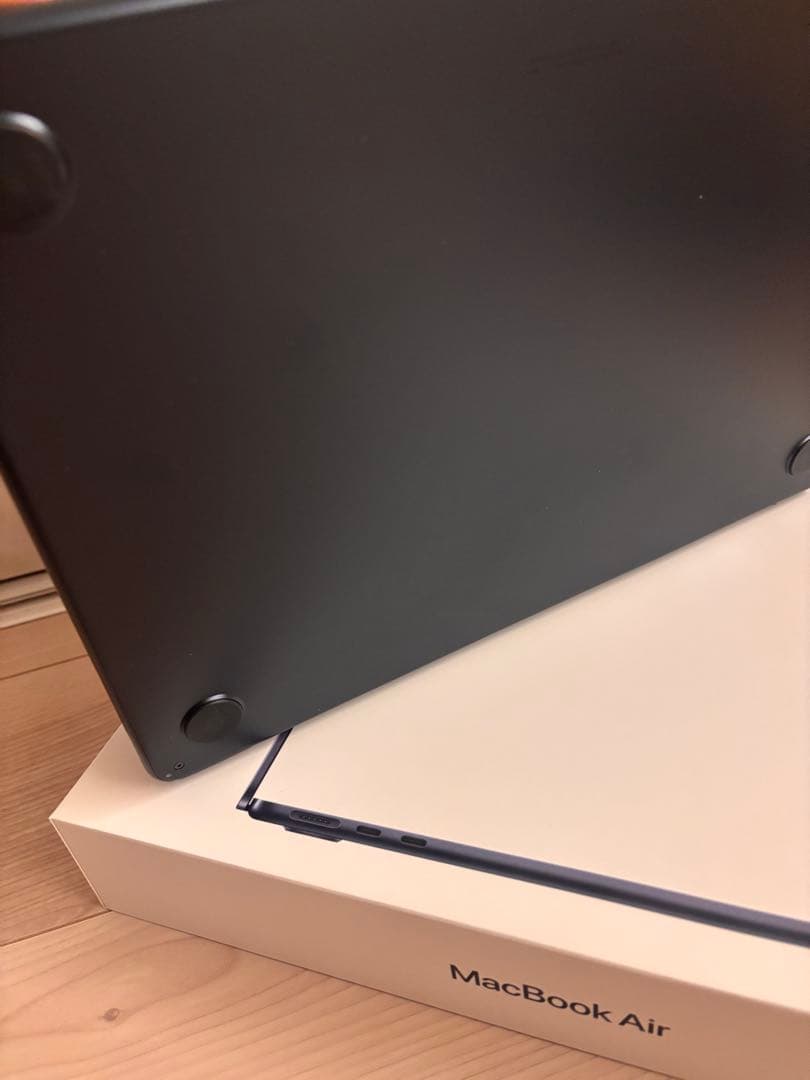 【美品】MacBook Air M2 13.6インチ 2022 ミッドナイト