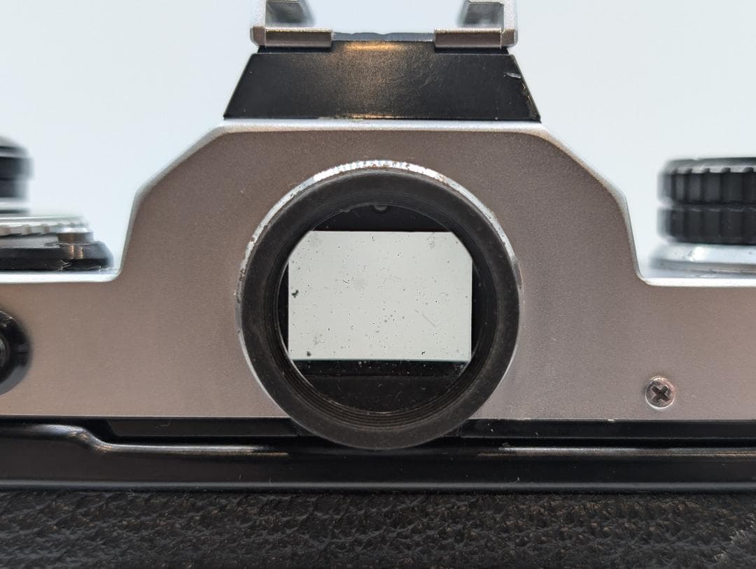 【美品完動品】Nikon FE フィルムカメラ シルバー ボディ 人気機種