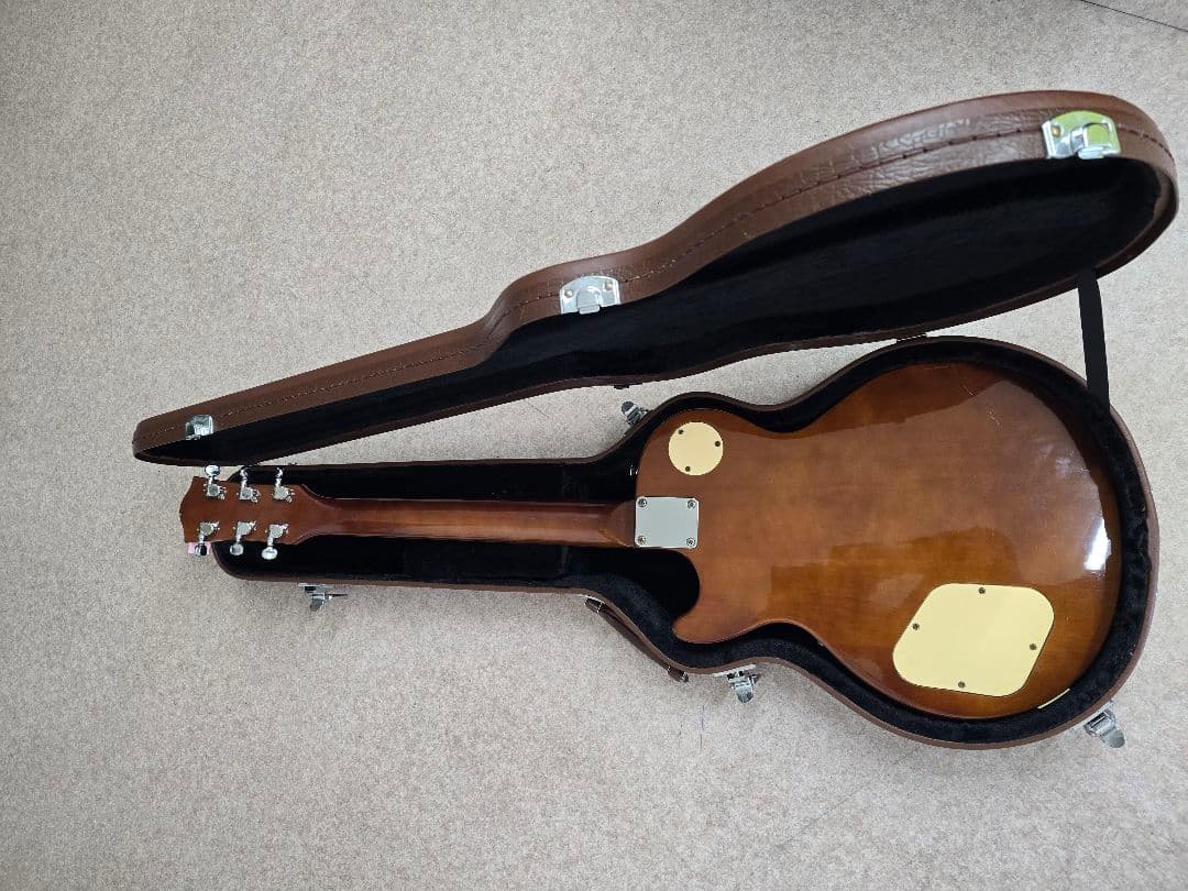 レスポールスタイル エレキギター ゴールドトップ　ハードケース付き