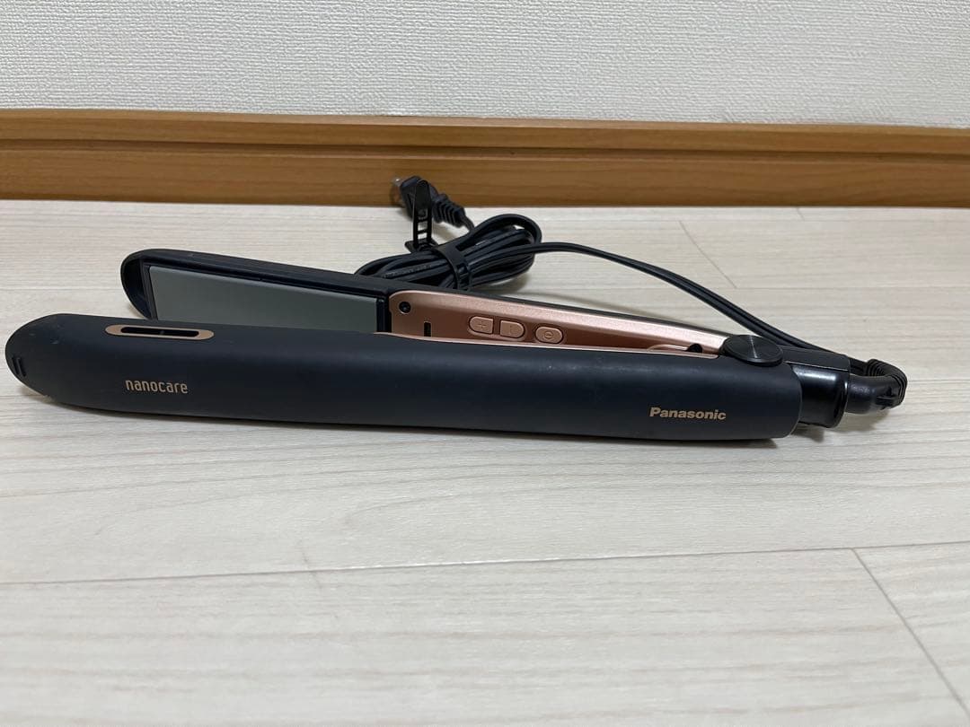Panasonic ストレートアイロン　SALONIA ロレアルパリ