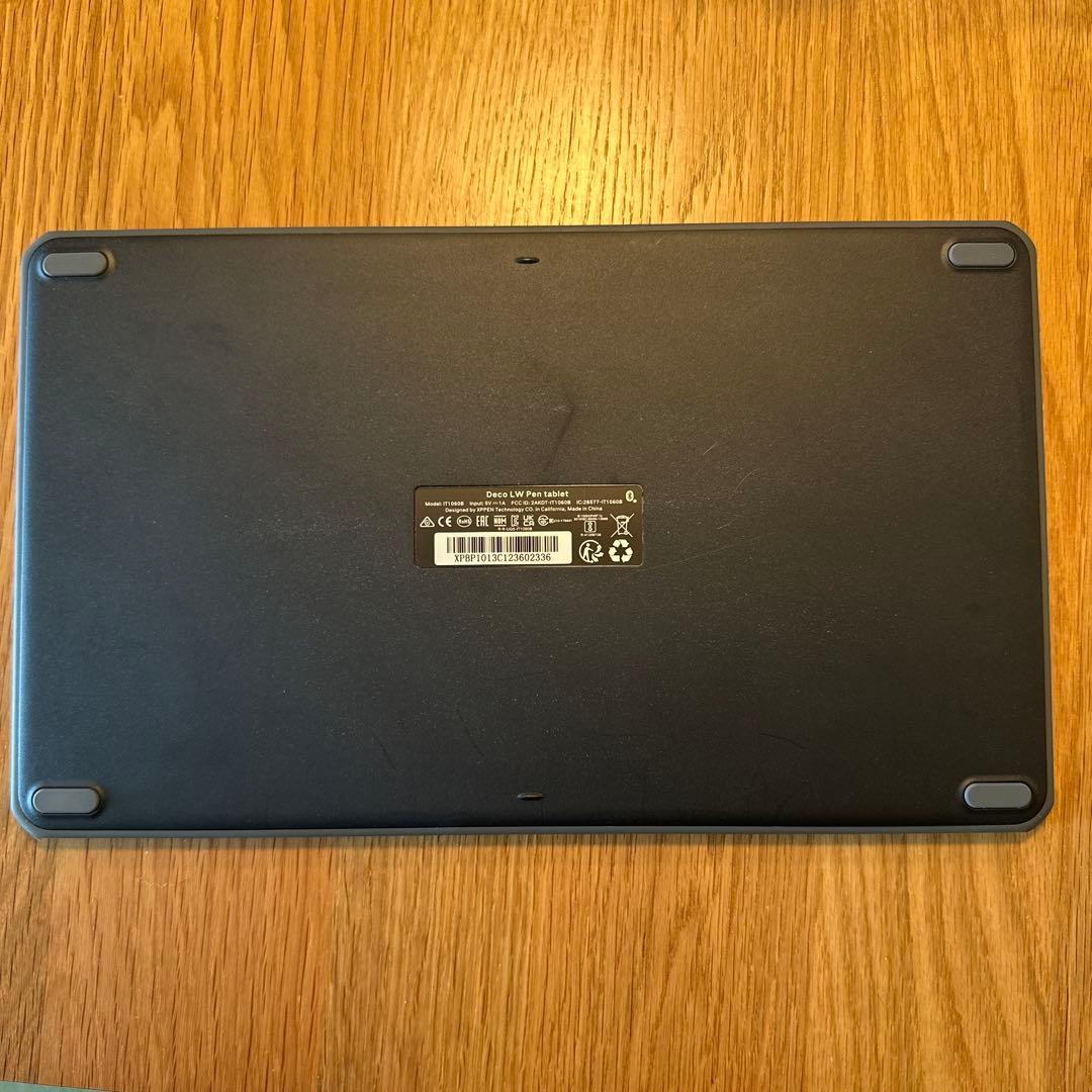 XP-PEN Deco LW Pen Tablet 本体