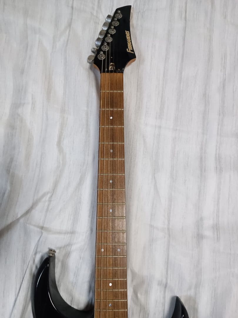 FERNANDES エレキギター ブラック
