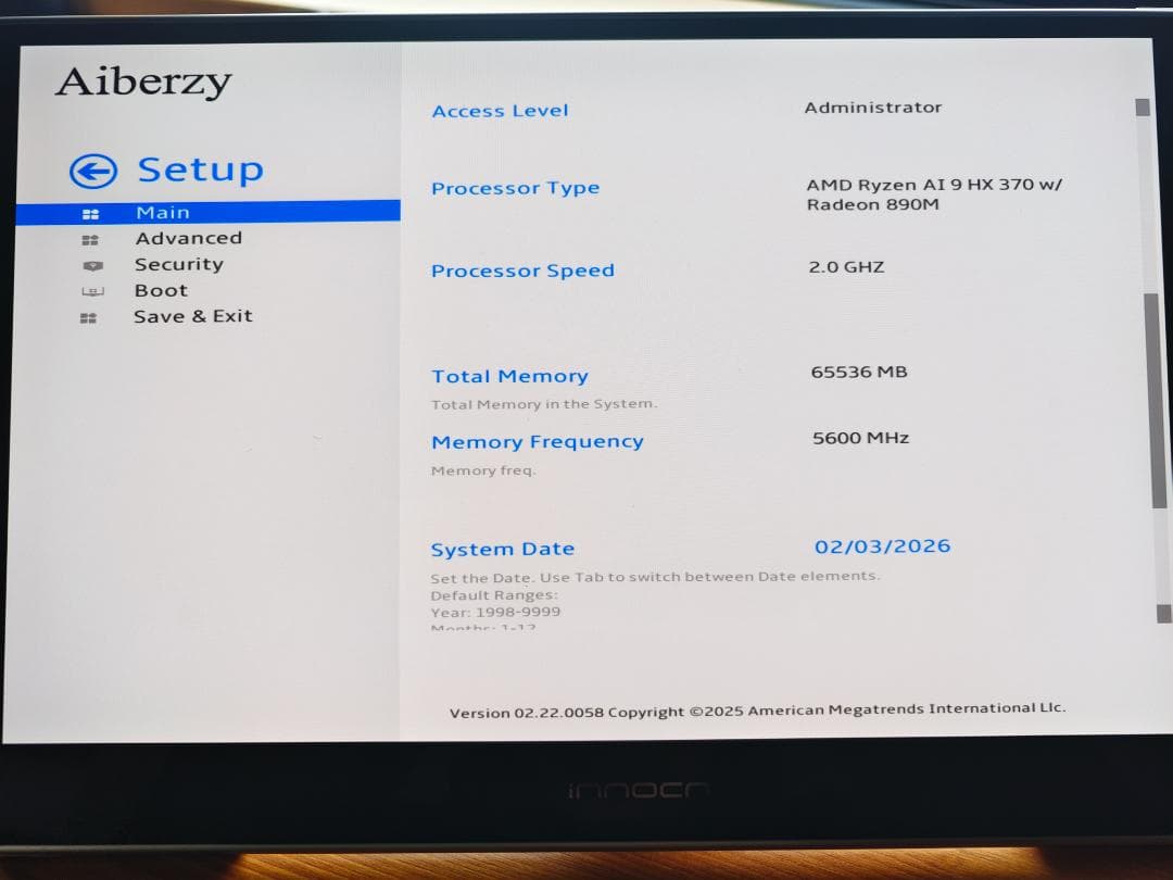 ミニPC Minisforum Aiberzy HX370 64GB 1TB