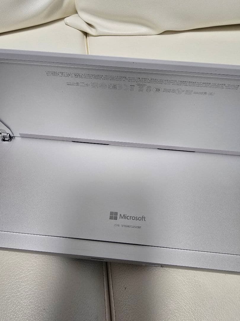 Windowsタブレット本体 SurfacePro9 i5 1TB SSD 8GBRAM