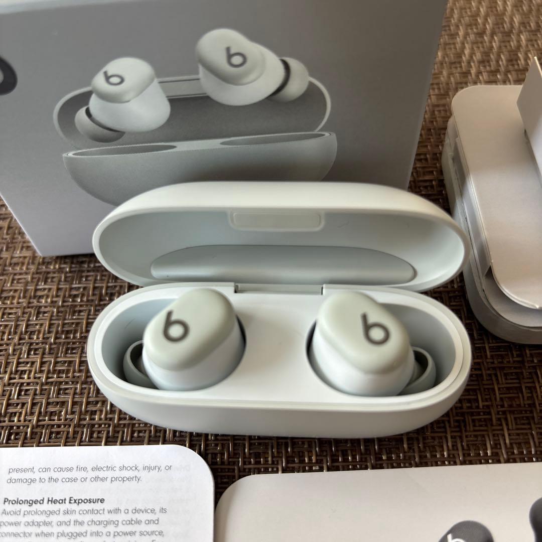 Beats Solo Buds ワイヤレスイヤフォン グレー