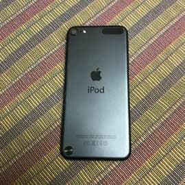 iPod touch5☆32GB
