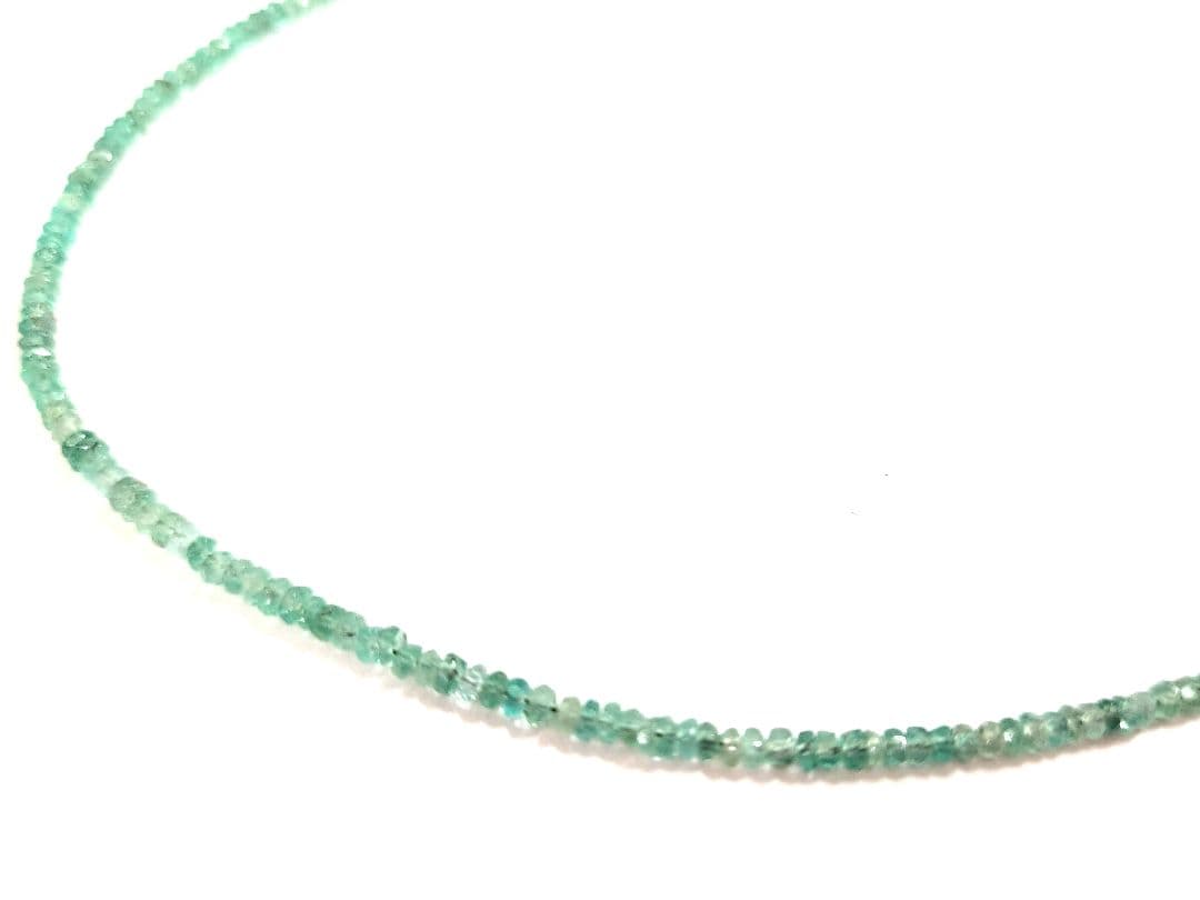 エメラルド　カット41㎝　ハンドメイド材料　ビーズ