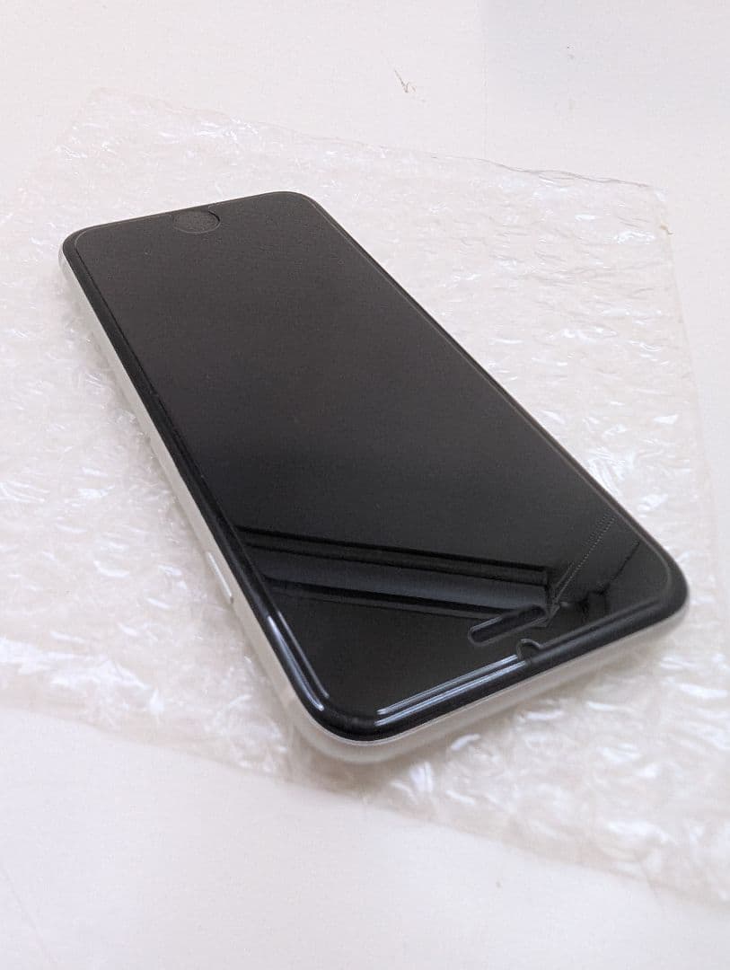 iPhone SE 第2世代 128GB ホワイト 　3