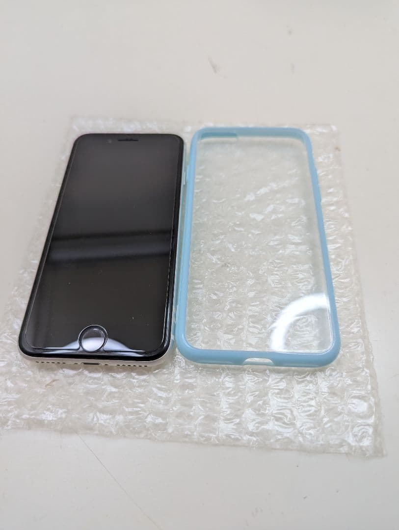 iPhone SE 第2世代 128GB ホワイト 　3