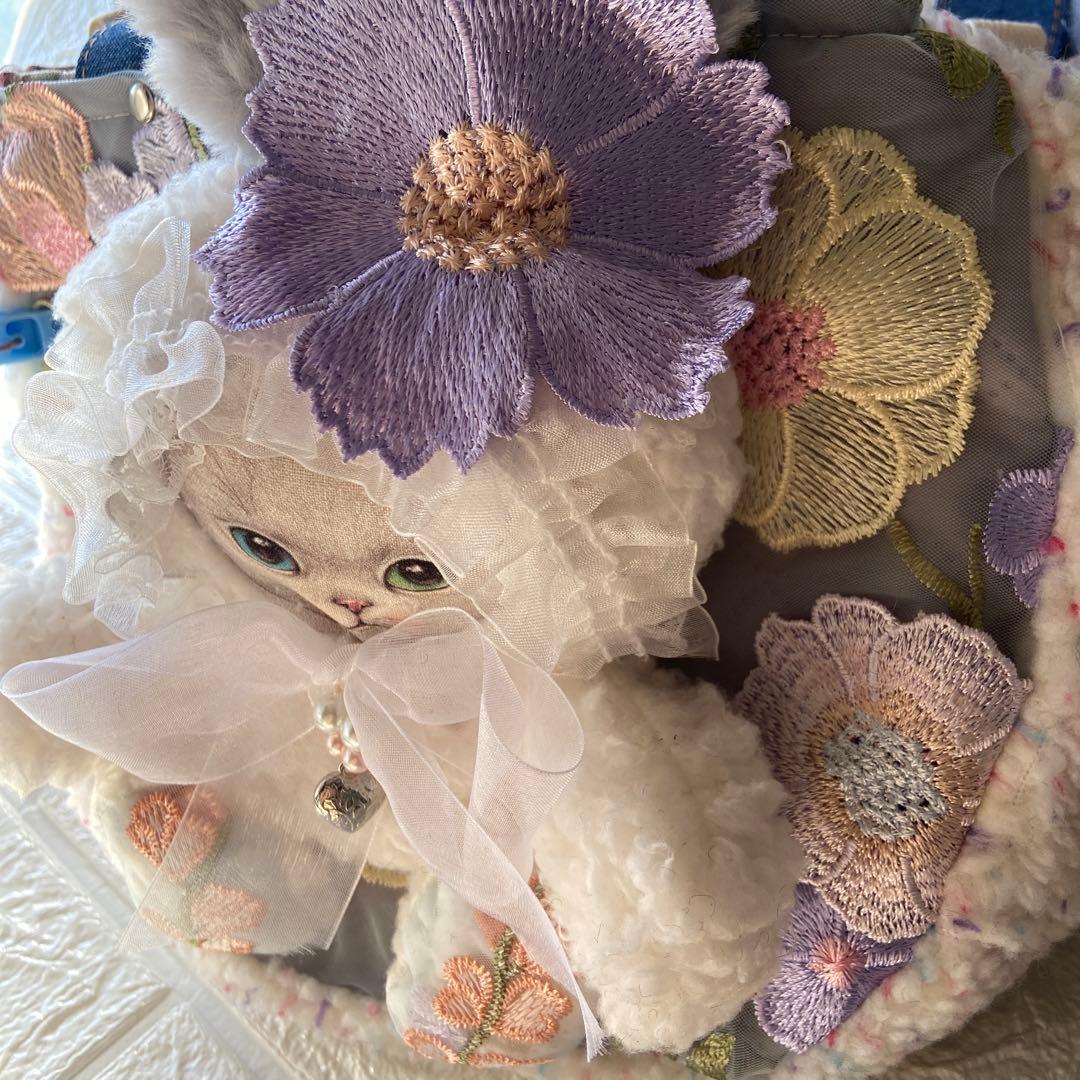 m*e様 コヤンイサムチョン　ボアトートバッグ　レースお花　刺繍レース　オッドア