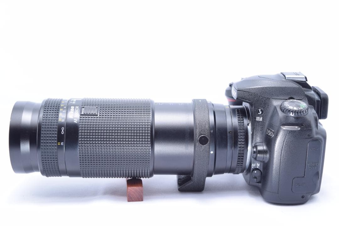 ③Nikon D50 Ｗレンズセット　携帯バック、おまけ付き