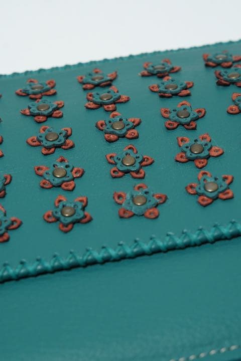 本牛革　ショルダーバッグ