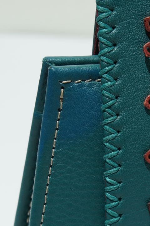 本牛革　ショルダーバッグ