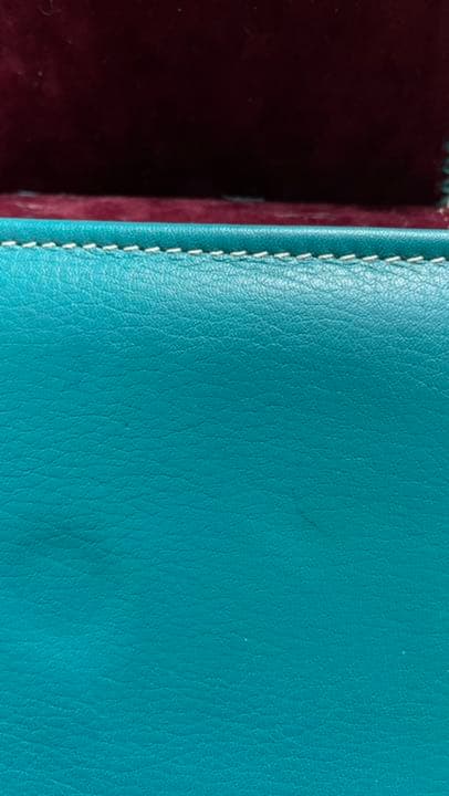 本牛革　ショルダーバッグ