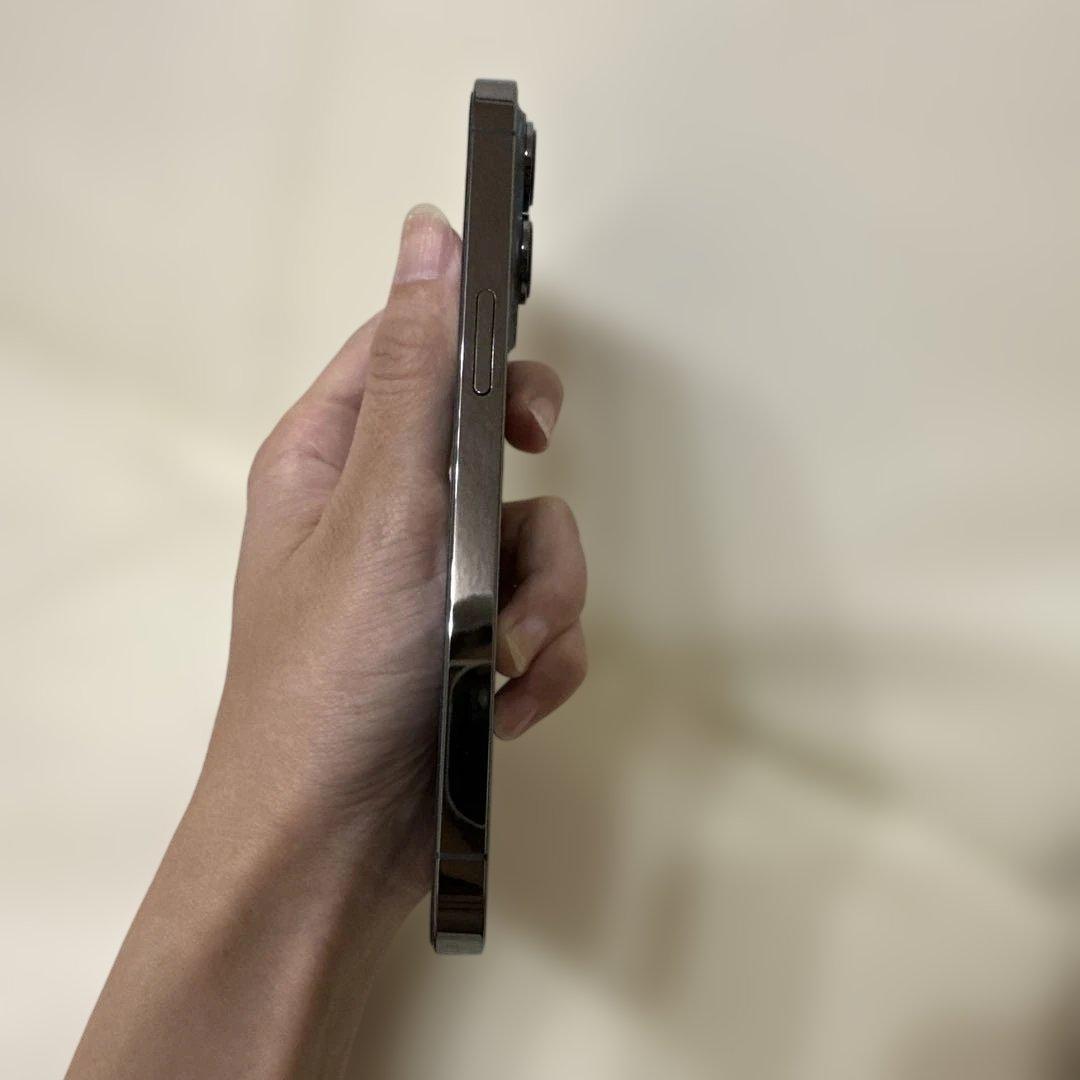 美品　iPhone 13 pro 512GB 82%