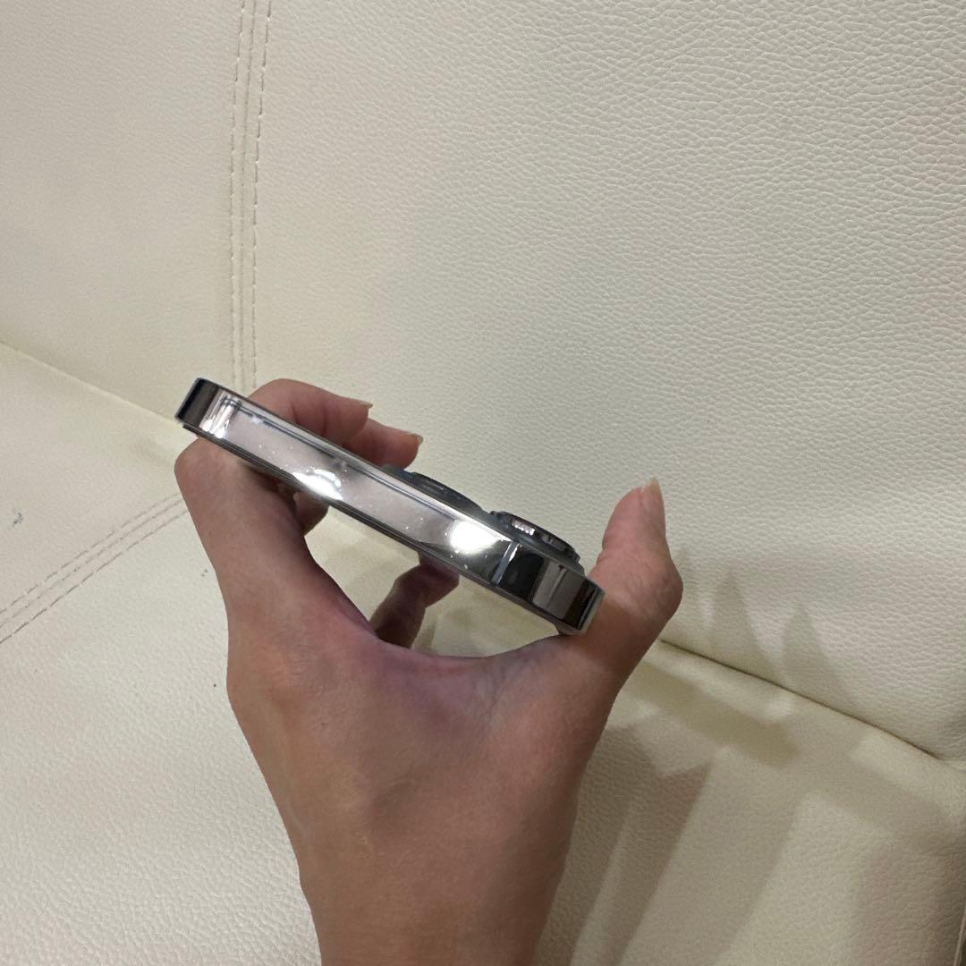 美品　iPhone 13 pro 512GB 82%