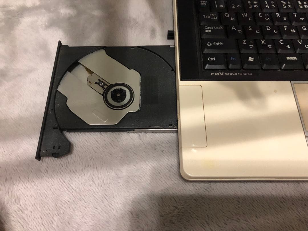 富士通 FMV-BIBLO 日本語キーボード DVDドライブ