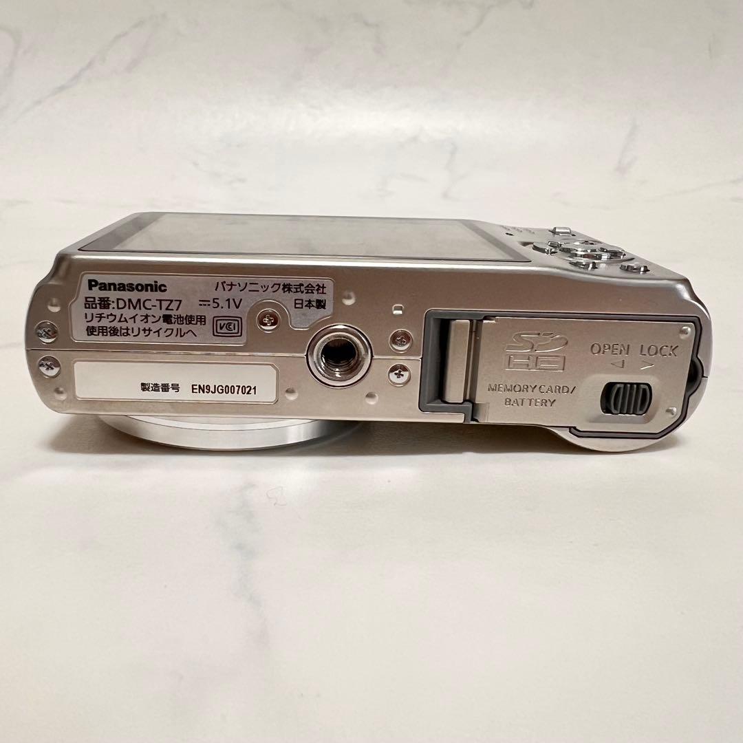 Panasonic LUMIX TZ7 コンパクトデジタルカメラ 12倍ズーム