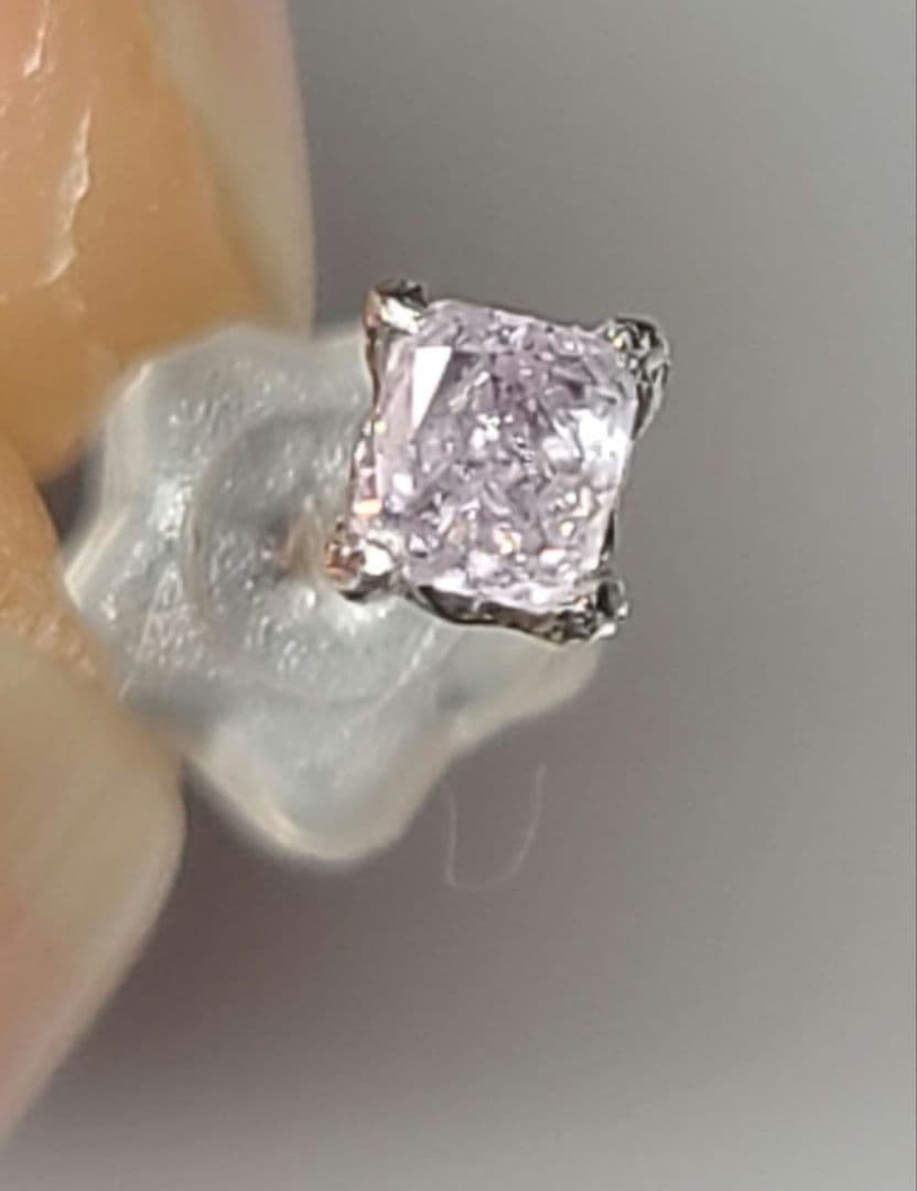 夢のような可愛いピンクさん!★ピンクダイヤモンドプラチナピアス★