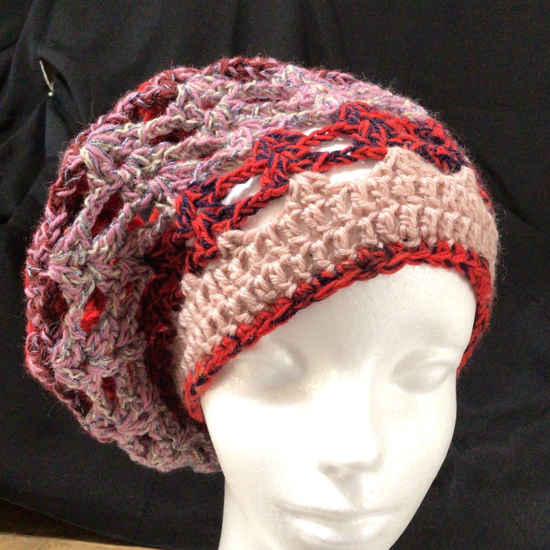 手作りニット帽　タム　　ベレー帽　赤　ピンク　ウール80%