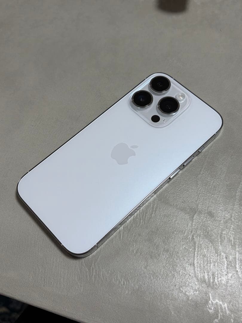 き*ぎ様 iPhone 14pro 256GB バッテリー・カメラ難あり