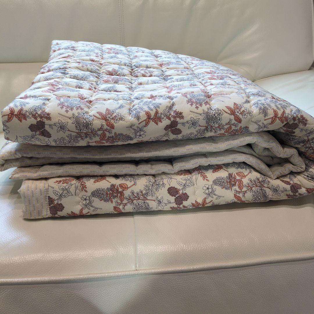 韓国 イブルマット 敷きパッド シーツ ラグ カバー ニトリ