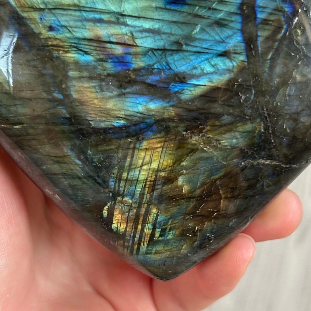 ラブラドライト　大きめ　ハート　両面シラー良い　402g