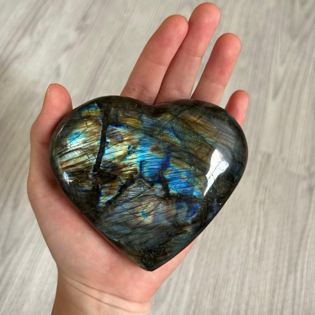 ラブラドライト　大きめ　ハート　両面シラー良い　402g