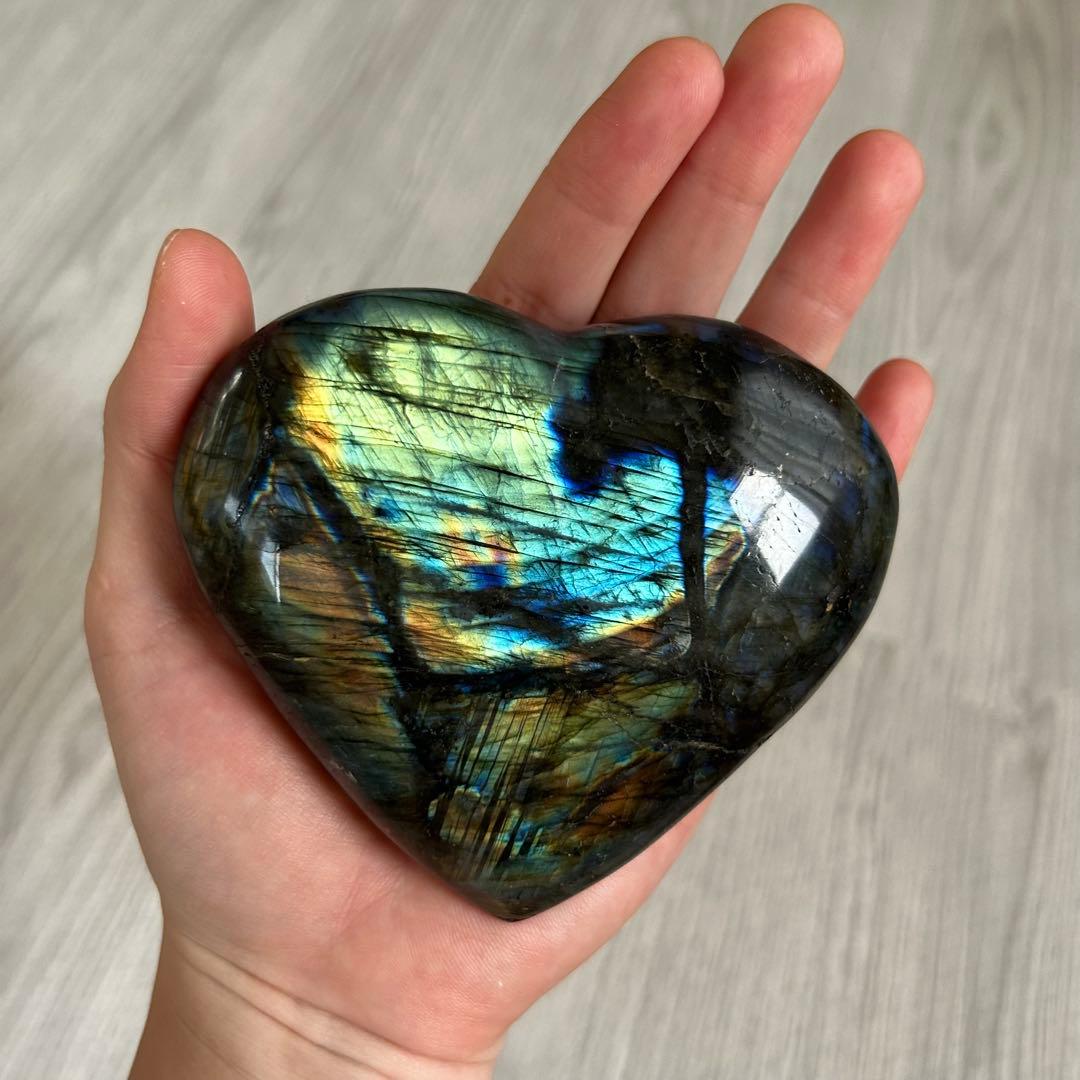 ラブラドライト　大きめ　ハート　両面シラー良い　402g