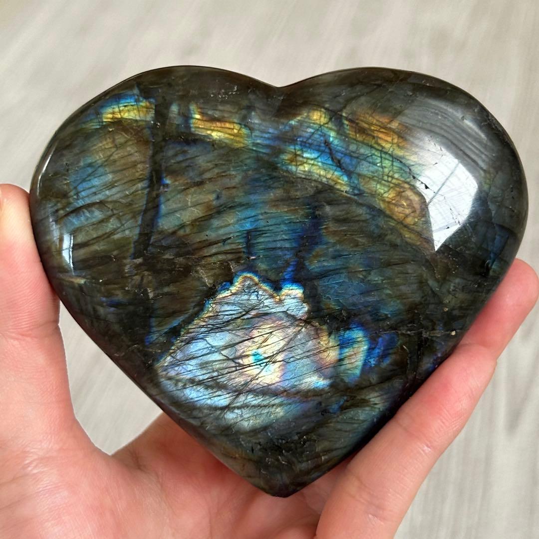 ラブラドライト　大きめ　ハート　両面シラー良い　402g