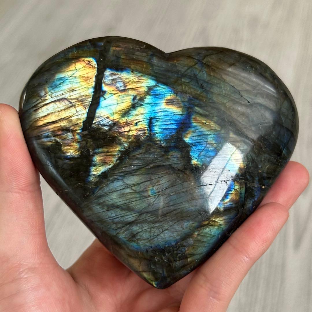 ラブラドライト　大きめ　ハート　両面シラー良い　402g