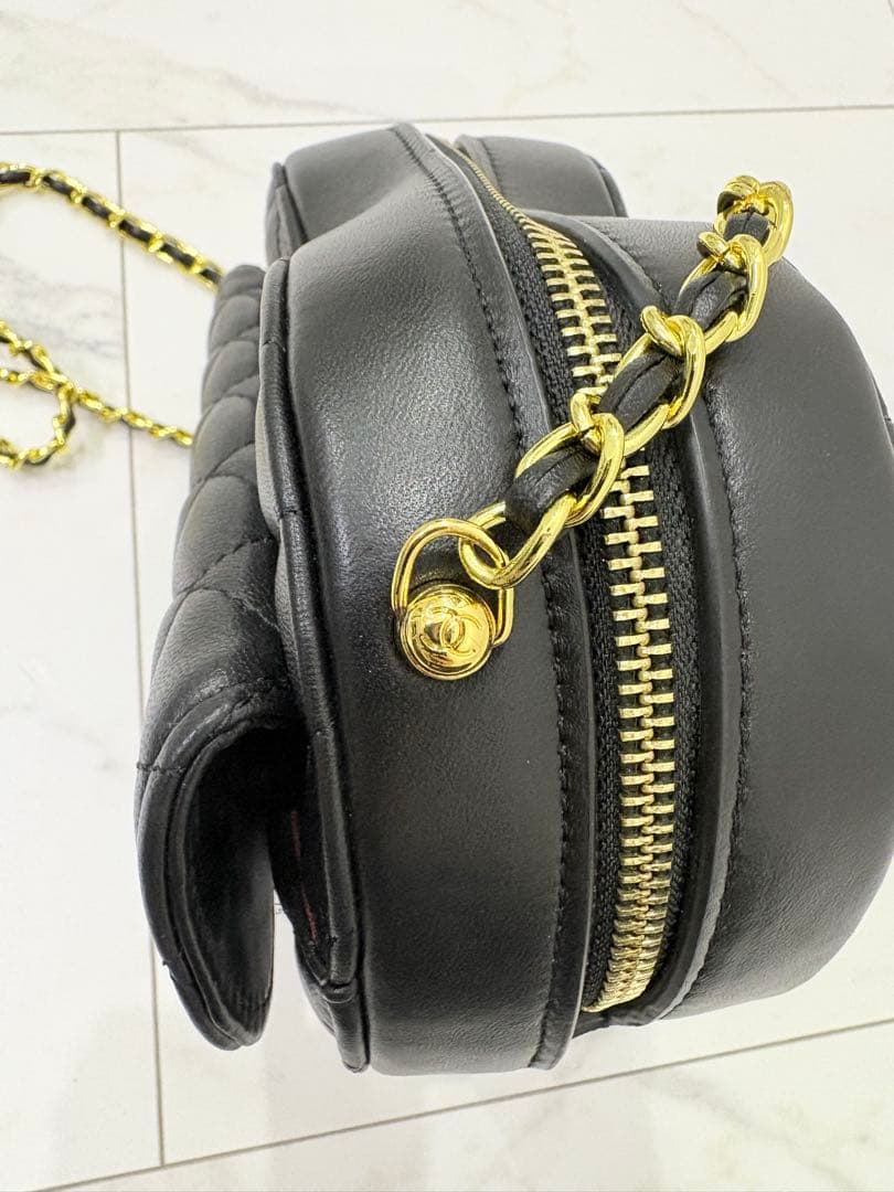 ハート型　ショルダーバッグ ブラック