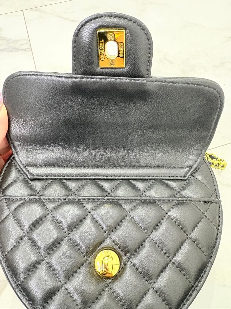 ハート型　ショルダーバッグ ブラック