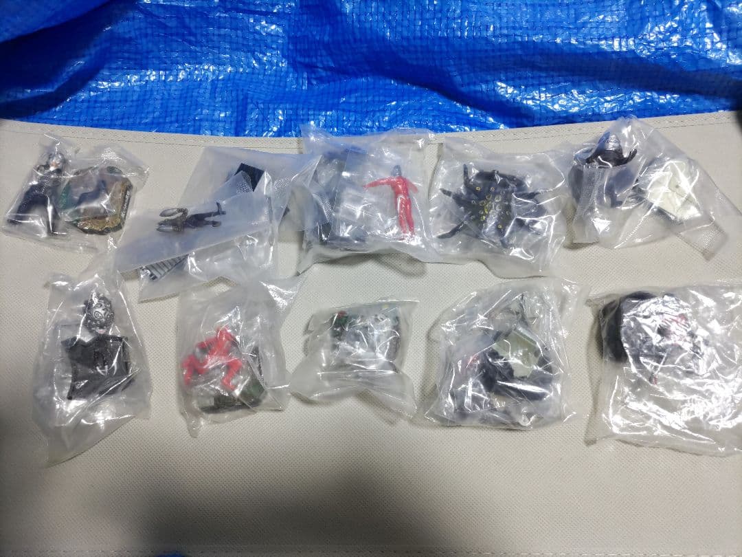 Anybuy公式アカウント1号機専用ウルトラ名鑑10体　未開封　管理４