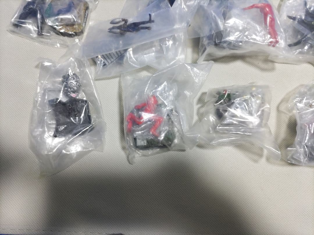 Anybuy公式アカウント1号機専用ウルトラ名鑑10体　未開封　管理４