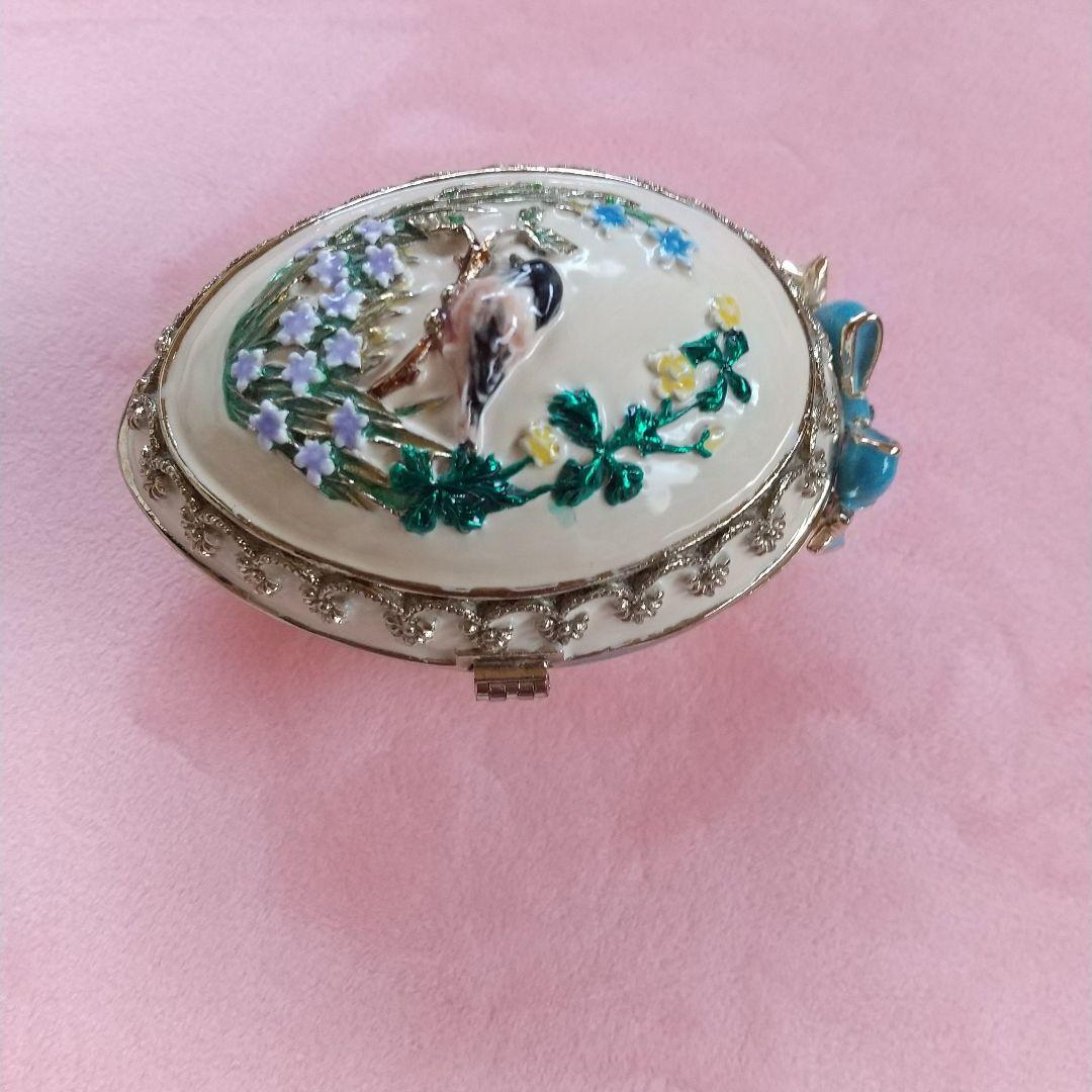 Tasha Tudor 陶器製 鳥と花の卵型ジュエリーボックス