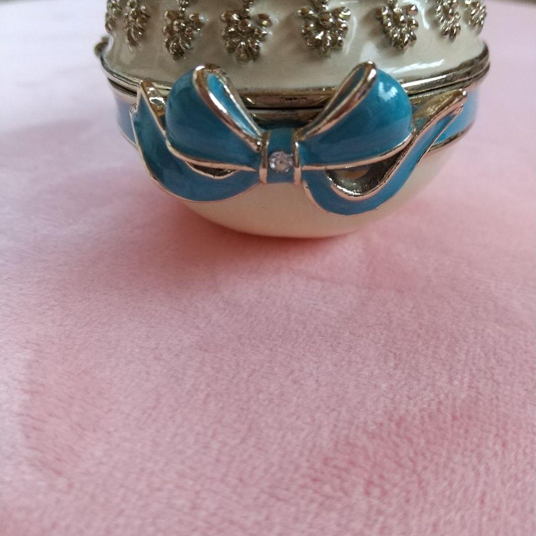 Tasha Tudor 陶器製 鳥と花の卵型ジュエリーボックス