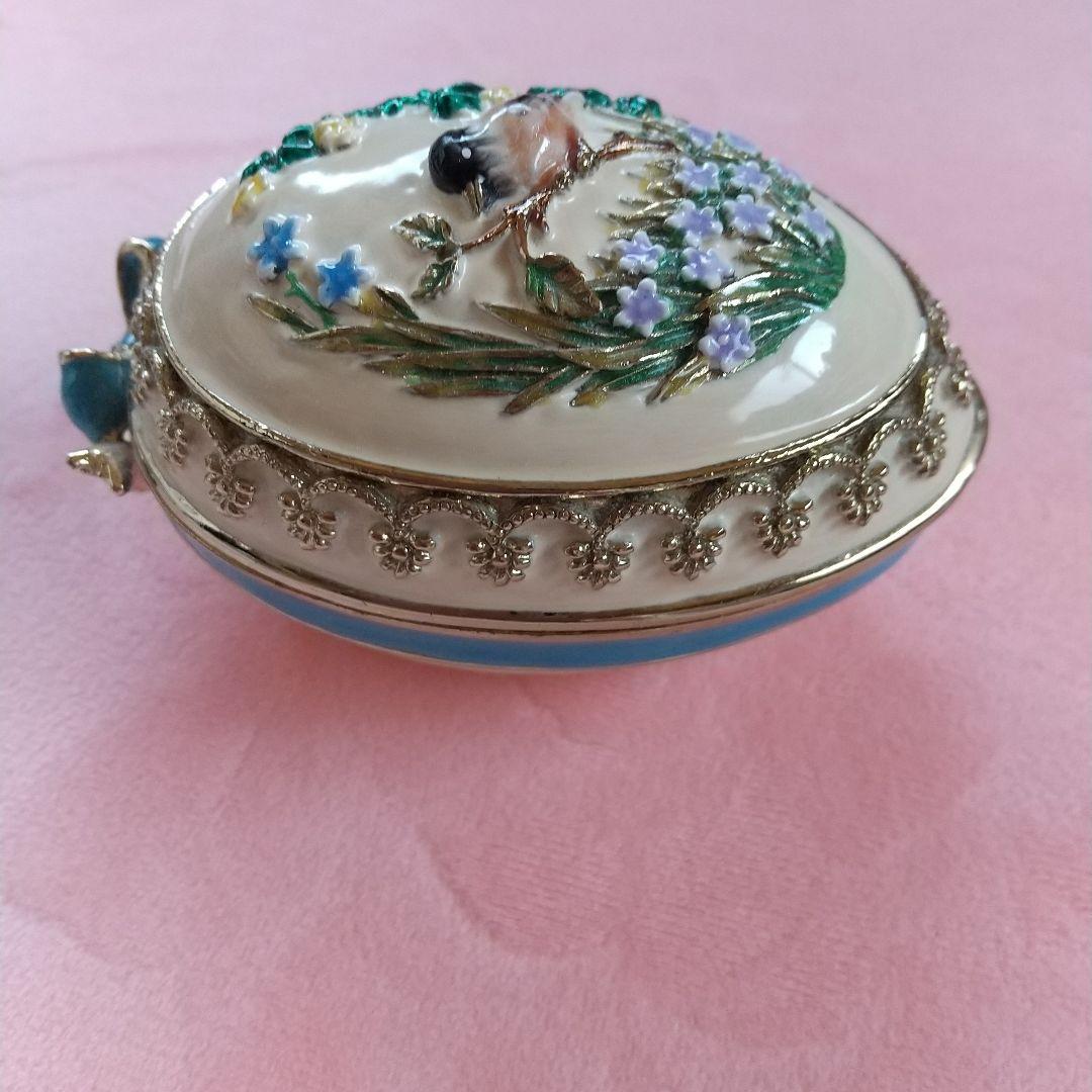 Tasha Tudor 陶器製 鳥と花の卵型ジュエリーボックス