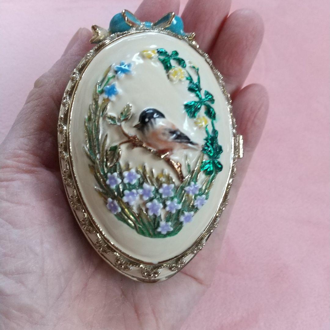 Tasha Tudor 陶器製 鳥と花の卵型ジュエリーボックス