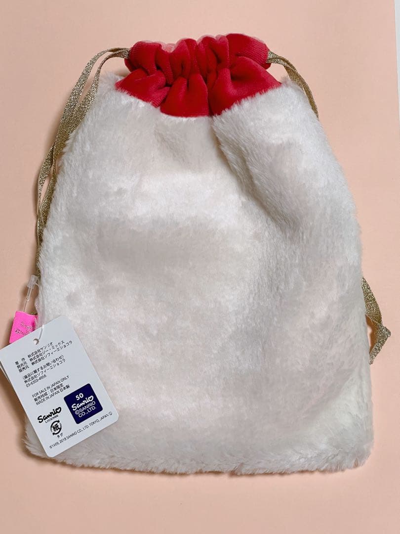 ソフィーエショコラ ポチャッコ サンリオ 伊勢丹 ファー 巾着ポーチ コラボ