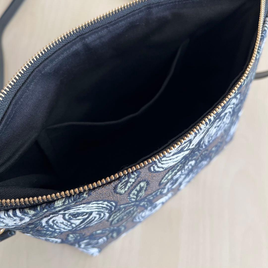 ミナペルホネン rosy brownショルダーバッグMB601-041