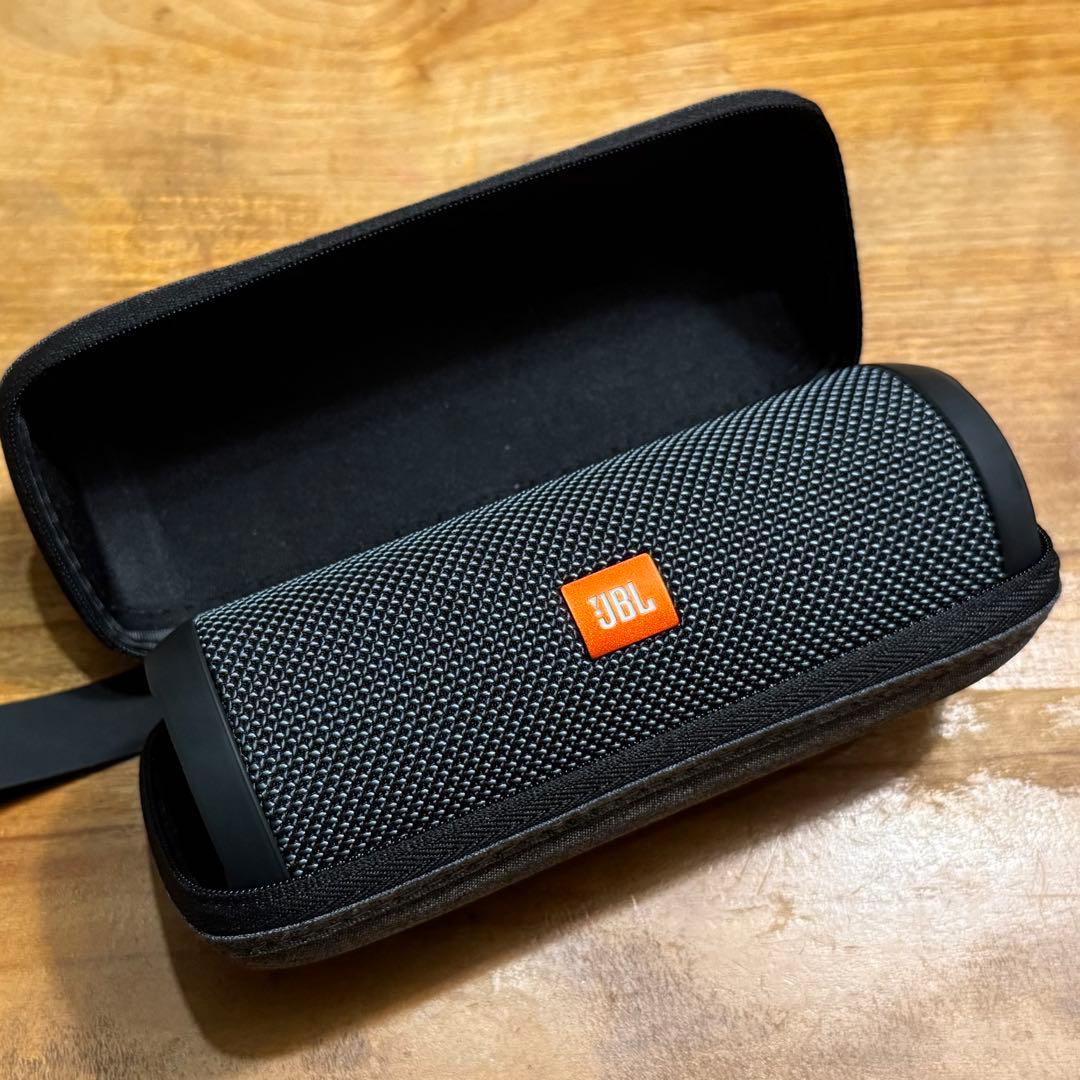 JBL FLIP ESSENTIAL Bluetoothスピーカー ケース付き
