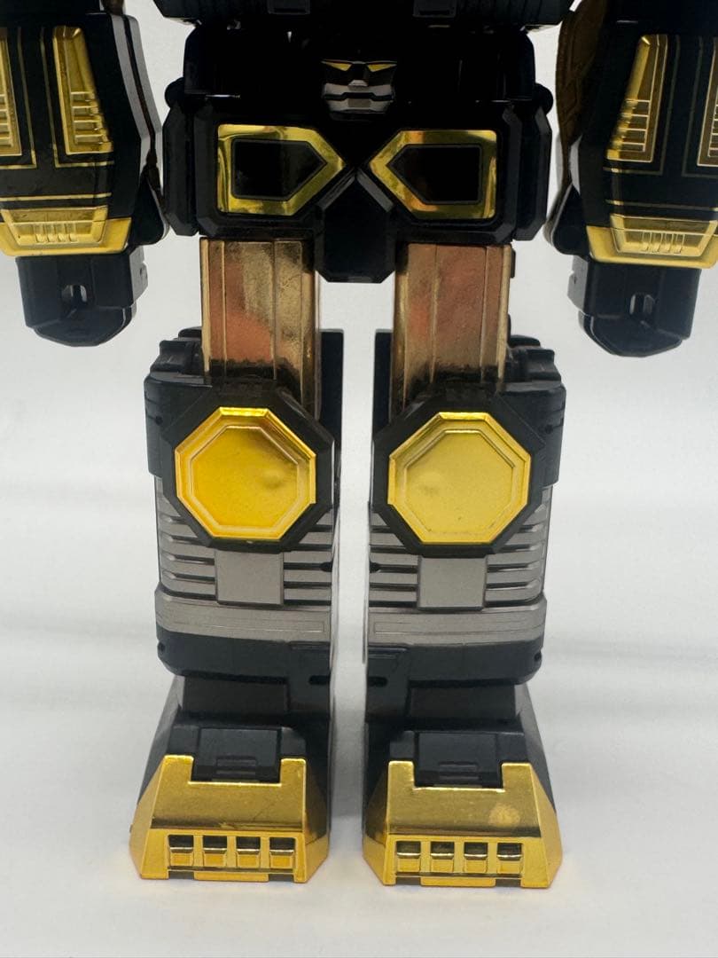 バンダイ 星獣戦隊ギンガマン DX超合金 ギンガイオー 限定ブラックバージョン