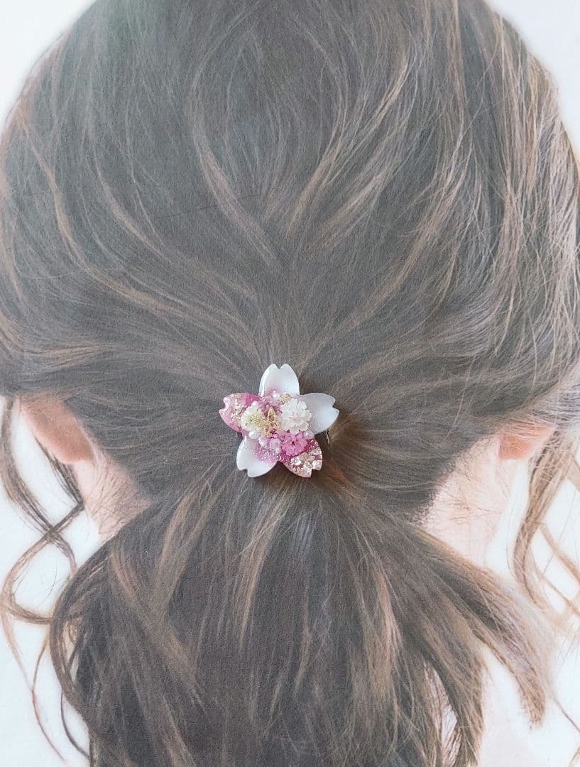 【1703】レジン　桜　ヘアゴム　ポニーフック　ブロ―チ　ハンドメイド