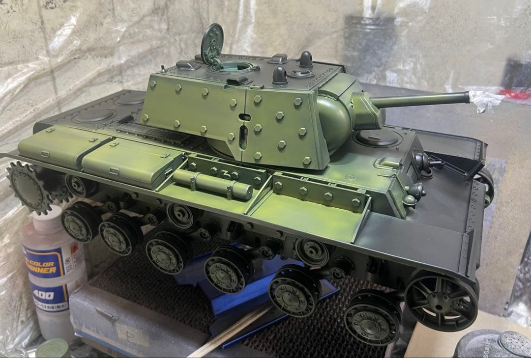 ヘンロン 戦車 KV-1s 新品 組み直し 塗装済 フルセット プレオーダー品