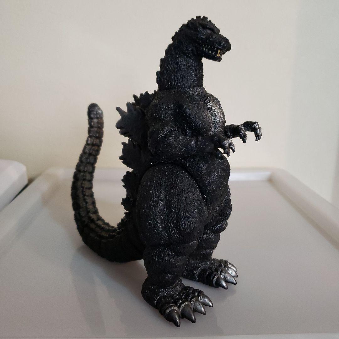 バンダイ　ソフビ　ゴジラ 黒
