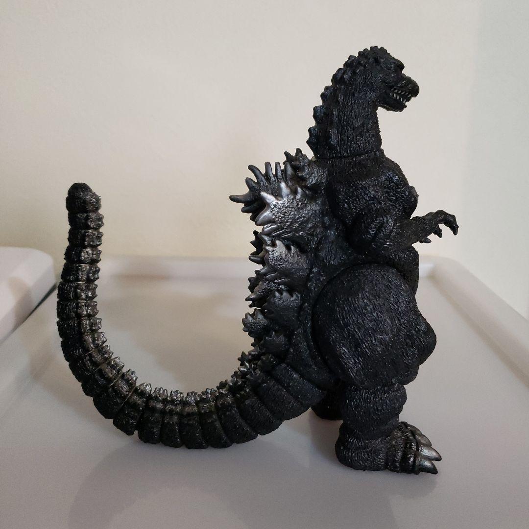 バンダイ　ソフビ　ゴジラ 黒