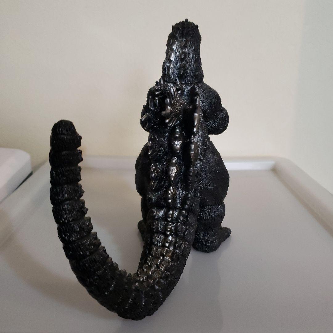 バンダイ　ソフビ　ゴジラ 黒